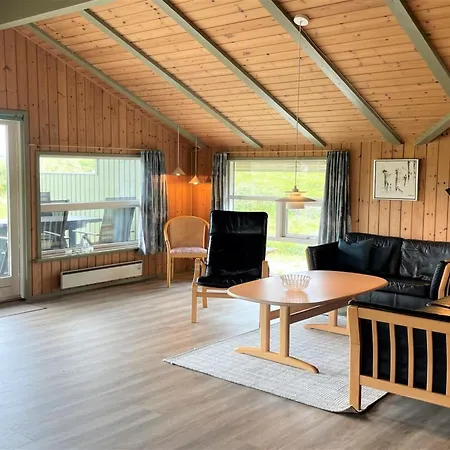 Juha - From The Sea By Interhome Feriehus *